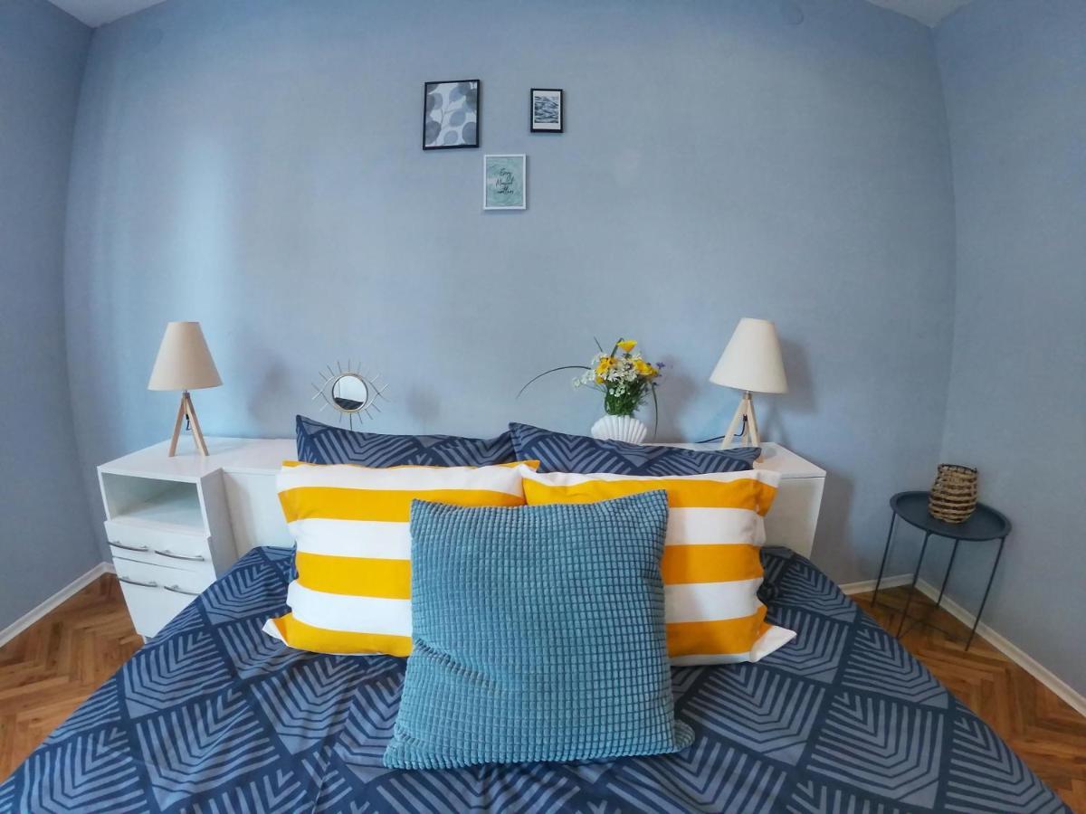 Into The Blue, 4 Guests, 5 Min Away From The Beach Varna Exterior photo